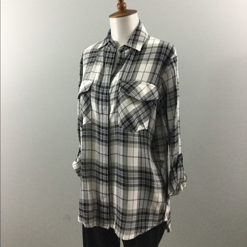 Sam Edelman Riley Plaid Black & White Button Front Top - Picture 3 of 8